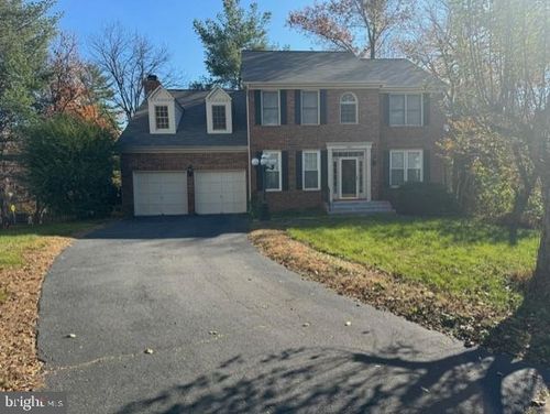 9023 Advantage Ct, Burke, VA, 22015-4902 | Card Image
