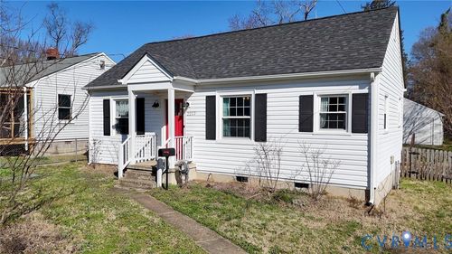 2212 Oakwood Ln, Henrico, VA, 23228-5612 | Card Image