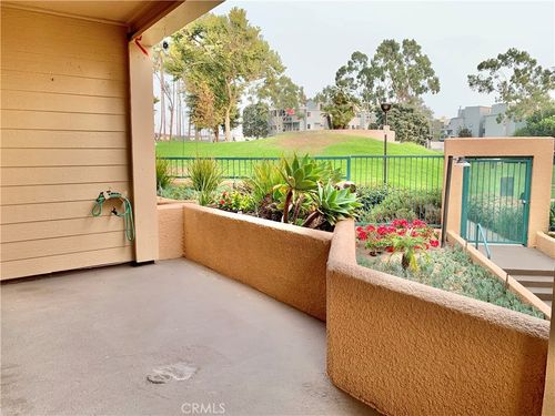 108-120 The Vlg, Redondo Beach, CA, 90277-2511 | Card Image