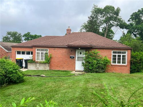5768 Smith Dr, Bethel Park, PA, 15102-3542 | Card Image