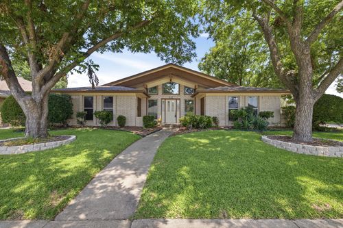 442 Brookfield Dr, Garland, TX, 75040-4131 | Card Image