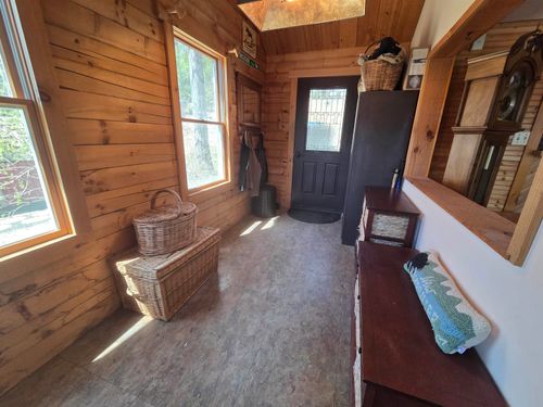 12 Beard Ln, Grafton, NH, 03240-3200 | Card Image