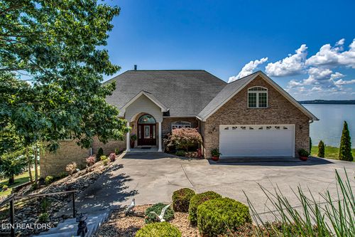 524 Bonne Vista Dr, White Pine, TN, 37890-4836 | Card Image