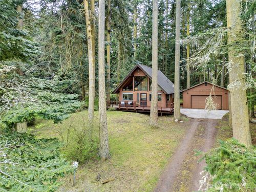 80 Vancouver Dr, Port Townsend, WA, 98368-8915 | Card Image