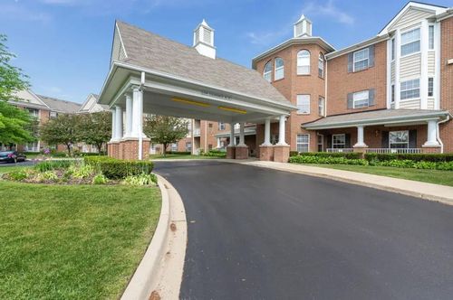 600 W Walton Blvd, Pontiac, MI, 48340-1091 | Card Image