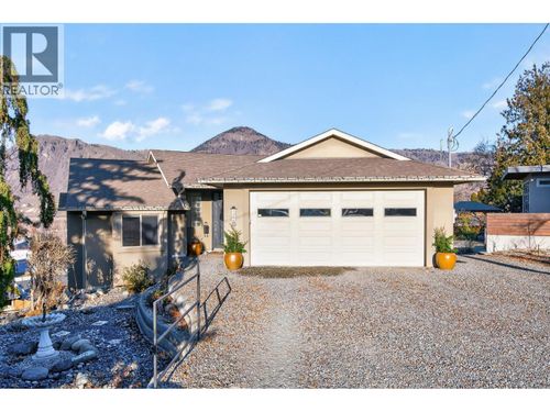 1386 Dominion Cres, Kamloops, BC, V2C2X1 | Card Image