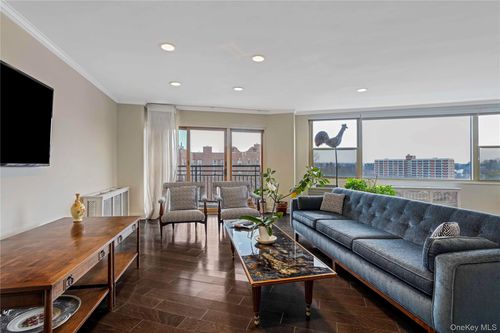 apt-6c-12 Old Mamaroneck Rd, White Plains, NY, 10605-2066 | Card Image