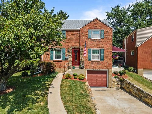 4415 Mckee Dr, Pittsburgh, PA, 15236-1711 | Card Image