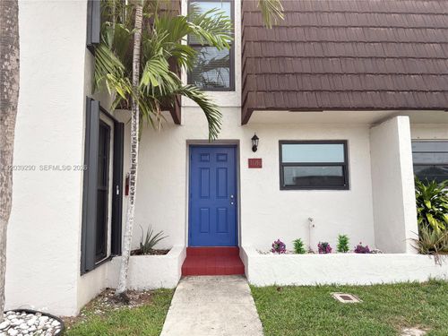 1606-1606 Nw 90th Way, Pembroke Pines, FL, 33024-4653 | Card Image