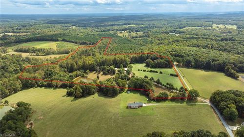 3168 Benny Lineberry Rd, Climax, NC, 27233-8006 | Card Image