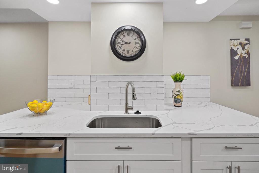 Residential in WASHINGTON 5