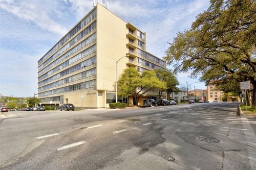 a-703-1800 Lavaca St, Austin, TX, 78701-1336 | Card Image
