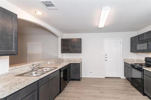 2244 Onyx Ln, Conroe, TX, 77301-3327 | Card Image