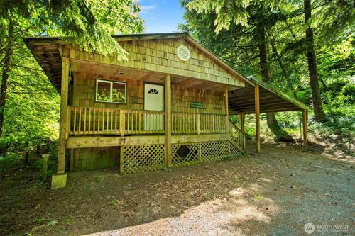 400 N Dubois Rd, Ariel, WA, 98603-9703 | Card Image