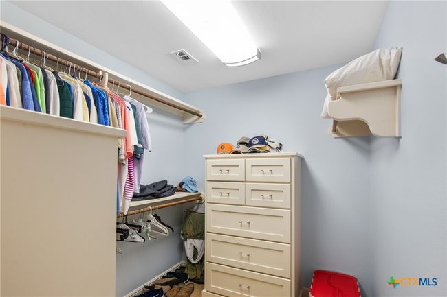 2133 W Maple St, House other with 4 bedrooms, 5 bathrooms and null parking in Port O Connor TX | Image 21