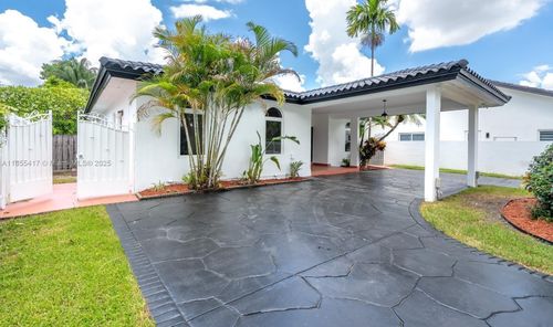 2810 Sw 114th Ave, Miami, FL, 33165-2110 | Card Image