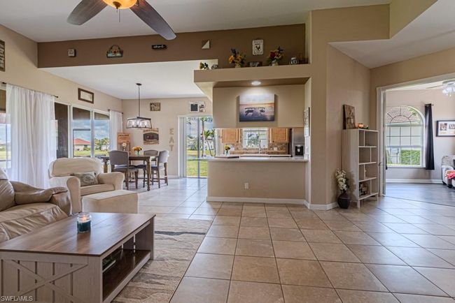 2258 Heydon Cir W, House other with 3 bedrooms, 3 bathrooms and null parking in Naples FL | Image 8