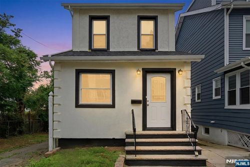308-306-308 Smith St, Newark, NJ, 07106-2518 | Card Image