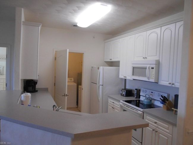 807 Turnberry Arch, House attached with 3 bedrooms, 2 bathrooms and null parking in Cape Charles VA | Image 6