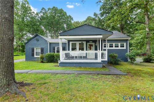 418 Park Dr S, Petersburg, VA, 23805-2621 | Card Image