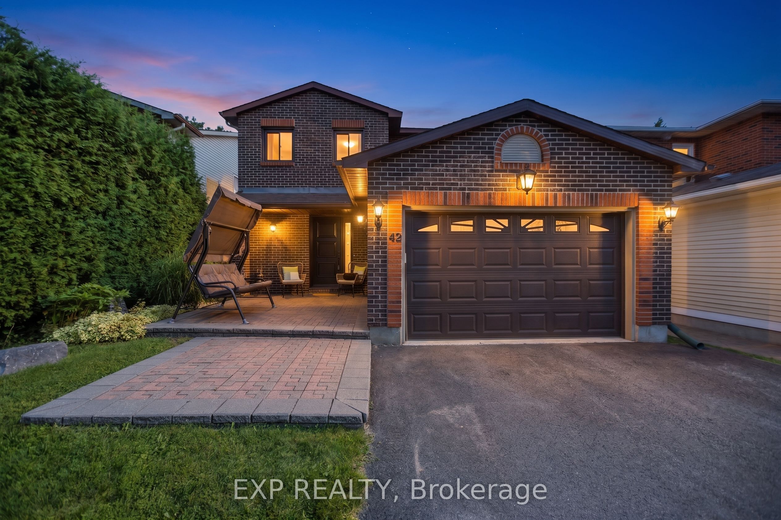 Residential in Cityview - Parkwoods Hills - Rideau Shore