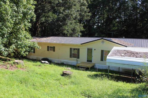 209 Chigger Ridge Rd, Cleveland, AL, 35049-3319 | Card Image