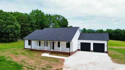 601 Mockingbird Ln, GLADSTONE, VA, 24553-3373 | Card Image
