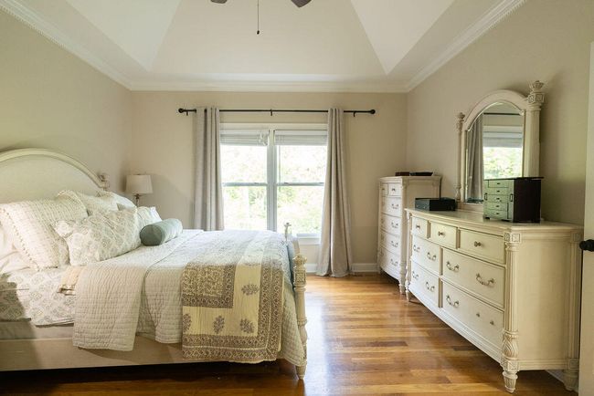 Large primary bedroom. | Image 42