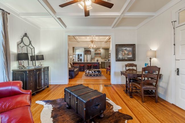 514 W Austin St, Home with 2 bedrooms, 2 bathrooms and null parking in Fredericksburg TX | Image 22