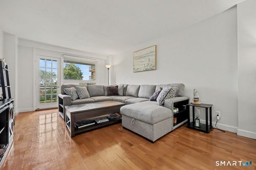533-91 Strawberry Hill Ave, Stamford, CT, 06902-2735 | Card Image