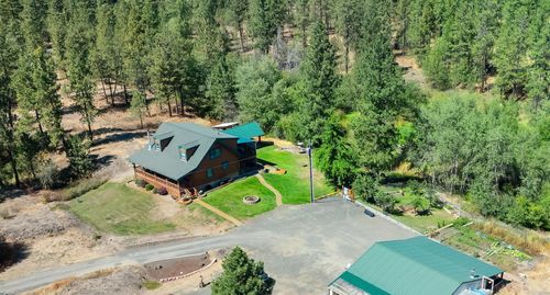 8718 W Anderson Rd, Cheney, WA, 99004-5032 | Card Image