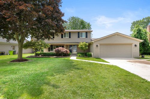29406 Burwick St, Harrison Twp, MI, 48045-2604 | Card Image