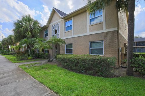 apt-8-9942 Turf Way, Orlando, FL, 32837-8987 | Card Image