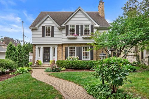 4517 N Ardmore Avenue, Shorewood, WI, 53211 | Card Image