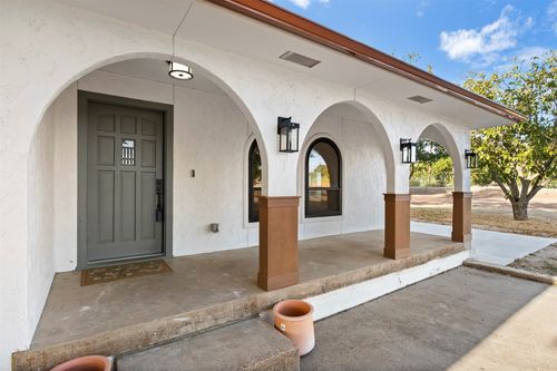 360 Rockett Ln, Red Oak, TX, 75154-7812 | Card Image