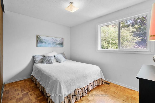 152 Withrow Ave, House other with 4 bedrooms, 3 bathrooms and 2 parking in Nepean ON | Image 32