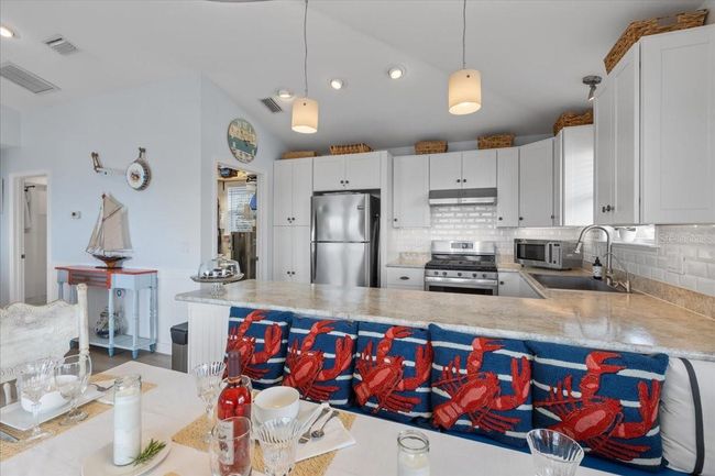 16360 Airport Rd, House other with 2 bedrooms, 2 bathrooms and null parking in CEDAR KEY FL | Image 12