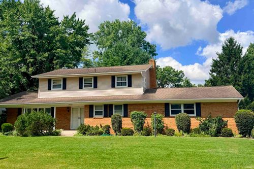 54361 Old Bedford Trl, Mishawaka, IN, 46545-1511 | Card Image