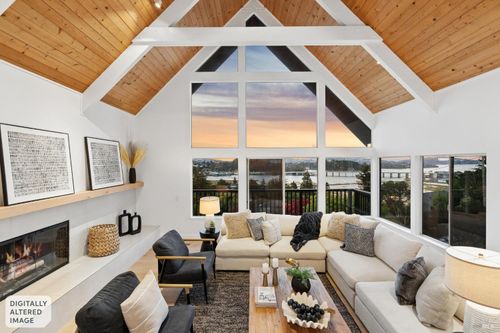 240 Perry Street, Mill Valley, CA, 94941 | Card Image