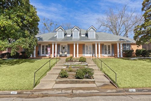 301 &amp; 303 Hampton Court, Longview, TX, 75605 | Card Image