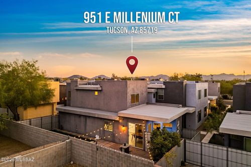 951 E Millenium Ct, Tucson, AZ, 85719-2569 | Card Image