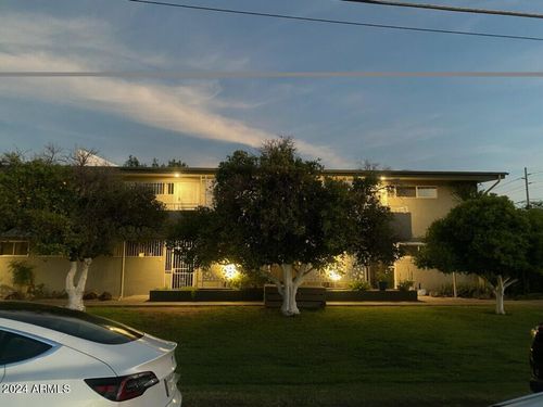 2-1201 E Rose Ln, Phoenix, AZ, 85014-1755 | Card Image