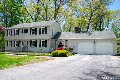 39 Churchill Ln, Westbrook, CT, 06498-1532 | Card Image