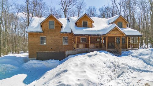 7 Yodeling Lane, Dover, VT, 05356 | Card Image