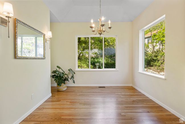 2032 Spring Oaks Dr, House other with 5 bedrooms, 4 bathrooms and 3 parking in Springville UT | Image 4