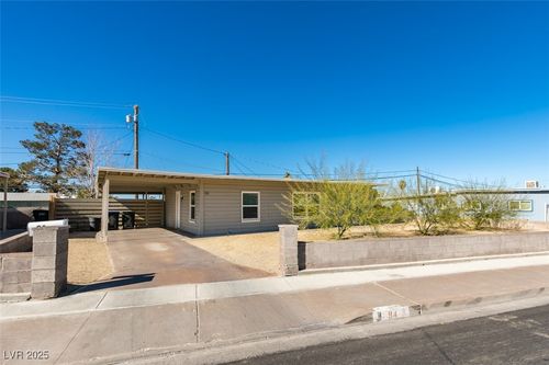 94 E Texas Ave, Henderson, NV, 89015-7254 | Card Image