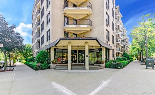 2p-1874 Pelham Pkwy S, Bronx, NY, 10461-3749 | Card Image
