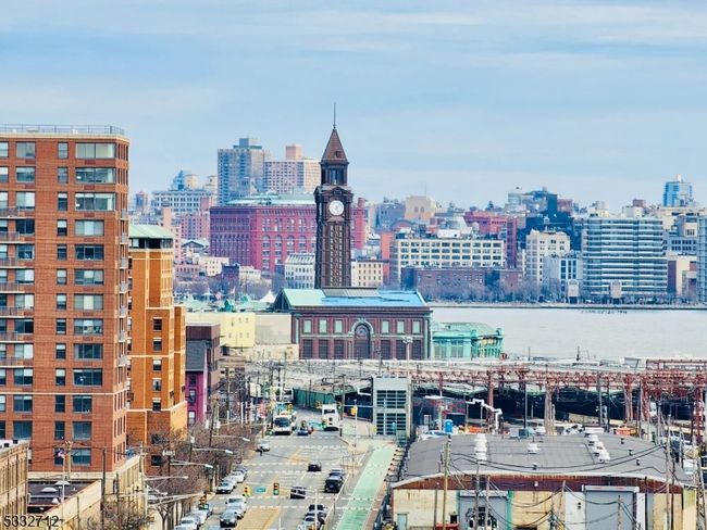 APT-12D - 551 Observer Hwy, House other with 2 bedrooms, 2 bathrooms and null parking in Hoboken NJ | Image 15
