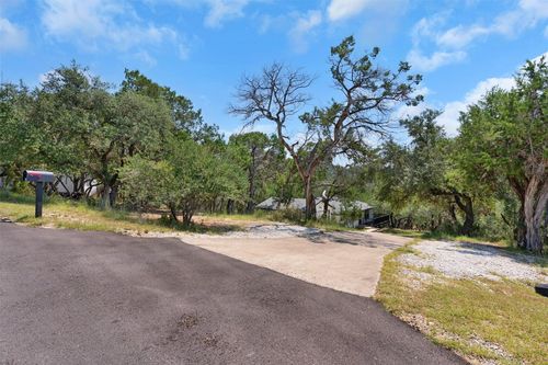 21009 Buena Vis, Lago Vista, TX, 78645-5015 | Card Image