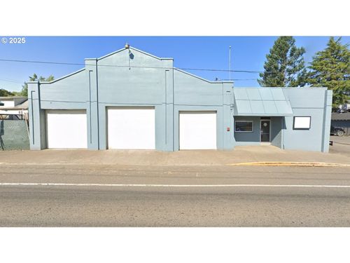 116 Front St, Gaston, OR, 97119-9243 | Card Image